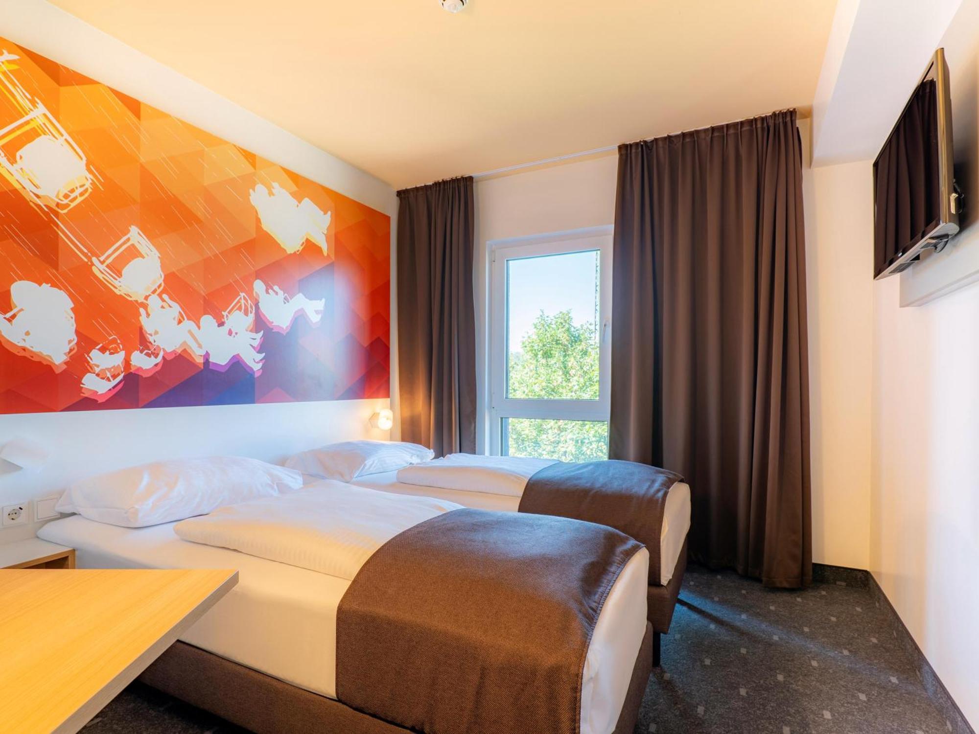 B&B Hotel Stuttgart-Bad Cannstatt Exterior photo