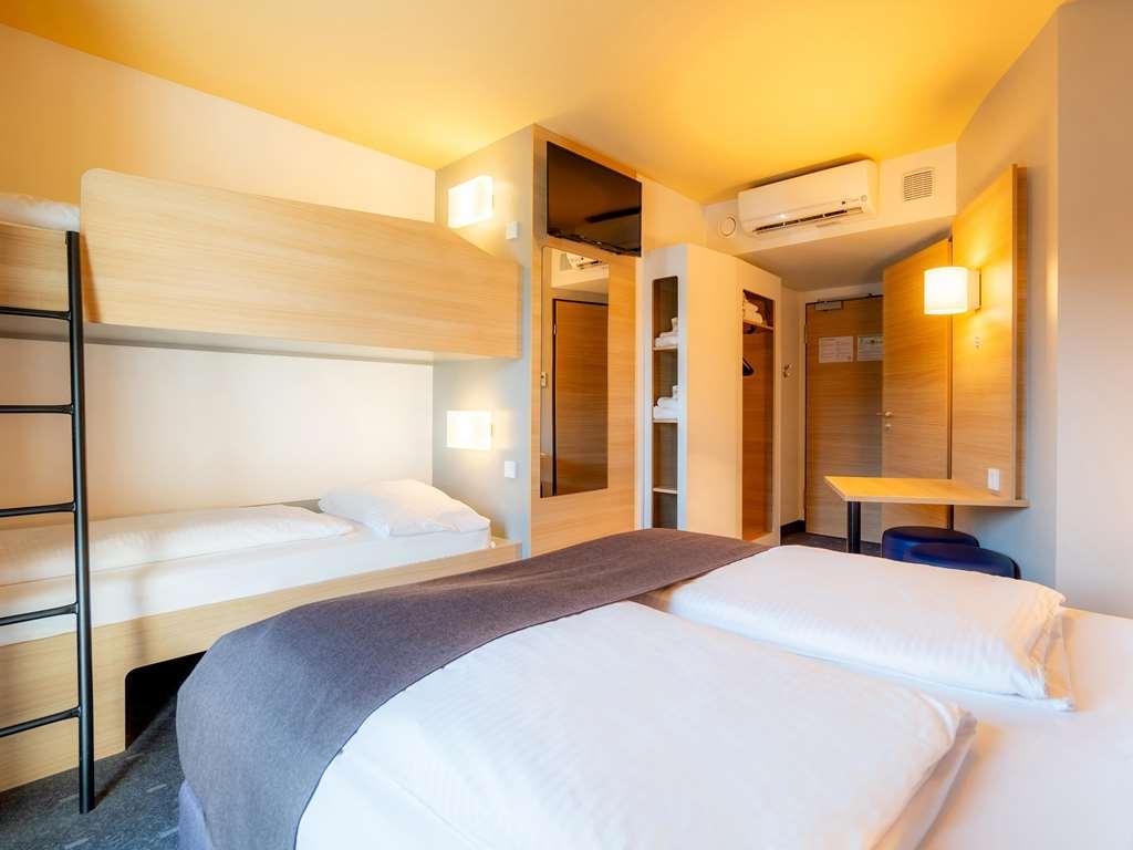 B&B Hotel Stuttgart-Bad Cannstatt Room photo